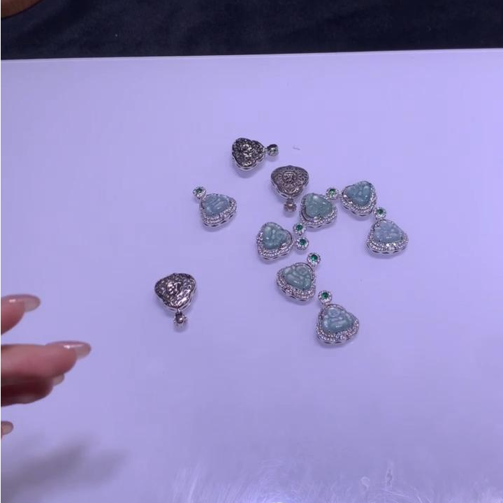 【逍遥严选】天然A货翡翠佛公吊坠*222/188/多样性发/1件