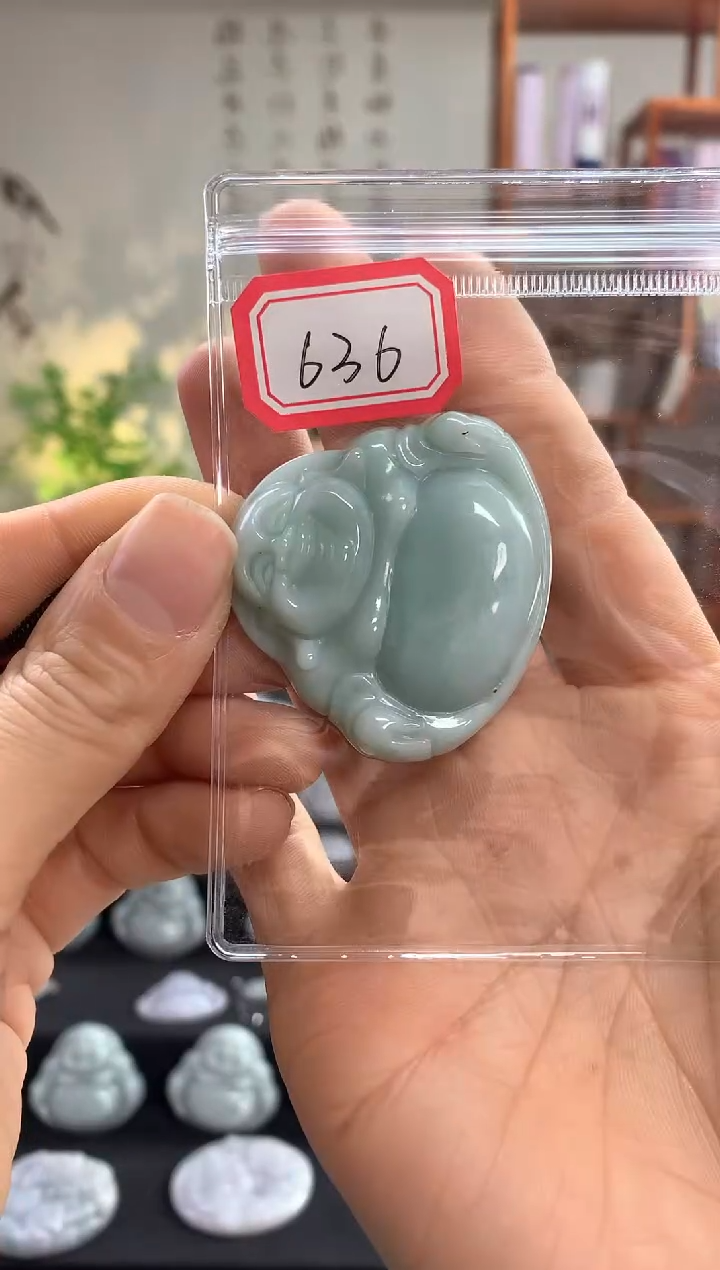 【闪购商品】翡翠颈饰未镶嵌佛公636