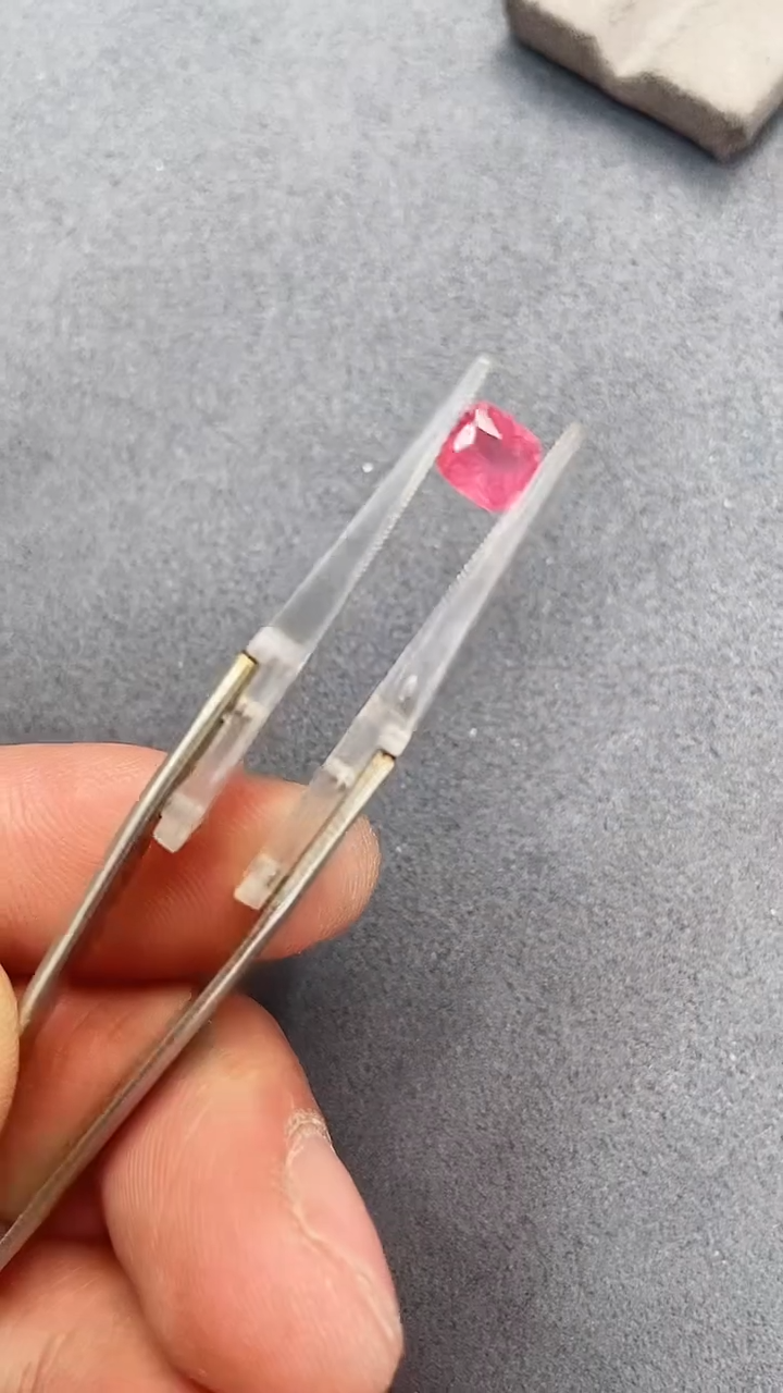 【闪购商品】尖晶石裸石未镶嵌1.14