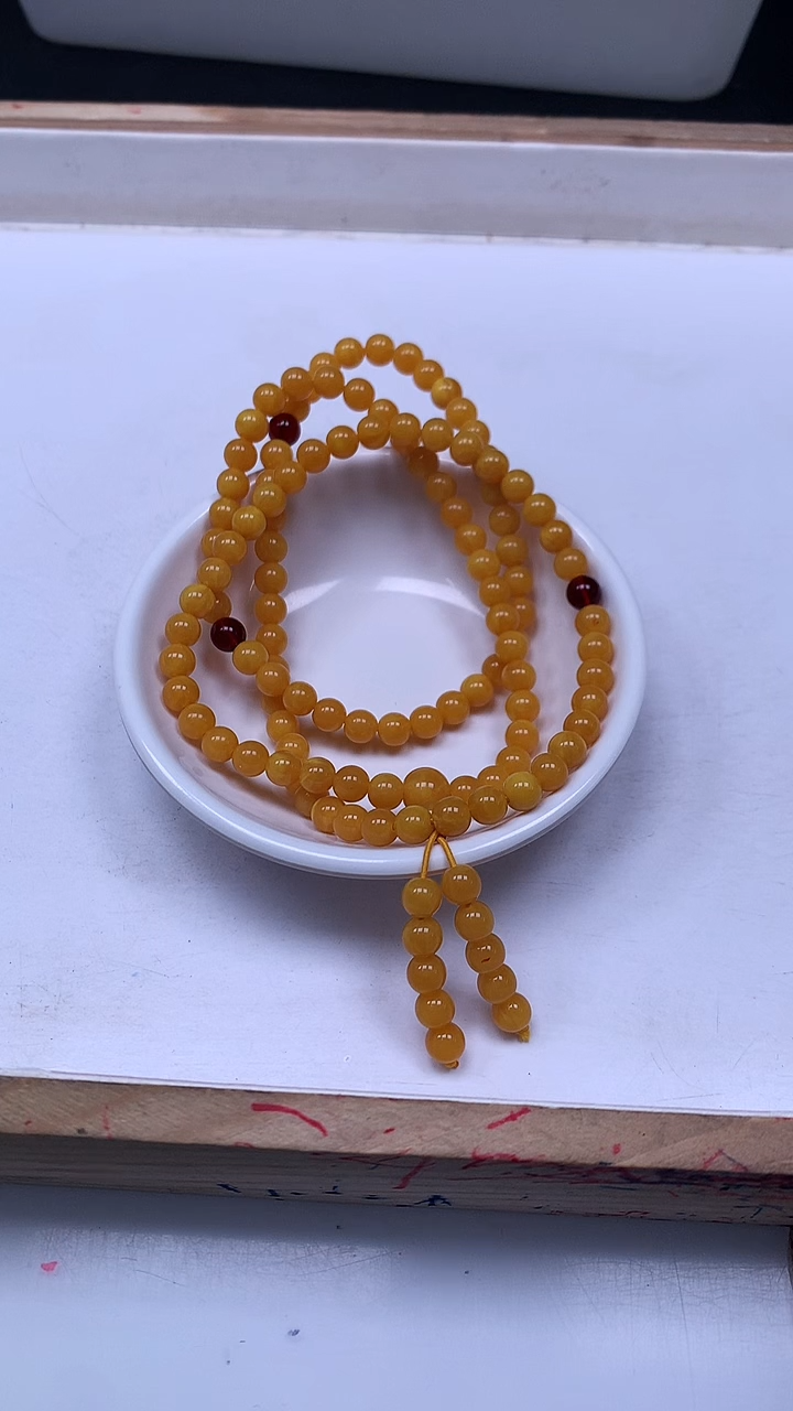 裸石蜜蜡未镶嵌M2 鸡油黄蜜蜡6mm1条15元