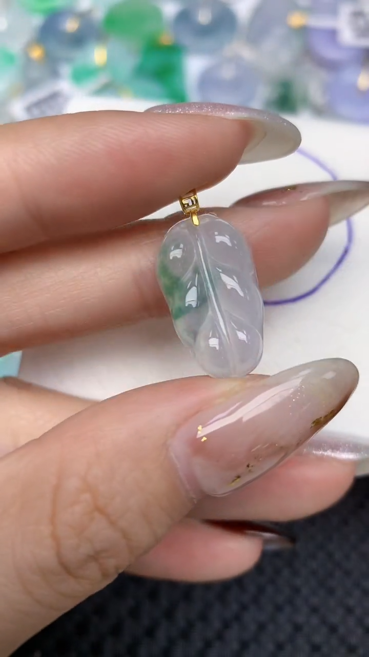 颈饰18K金镶嵌翡翠天然缅甸翡翠a货百元以上9元证书费自理