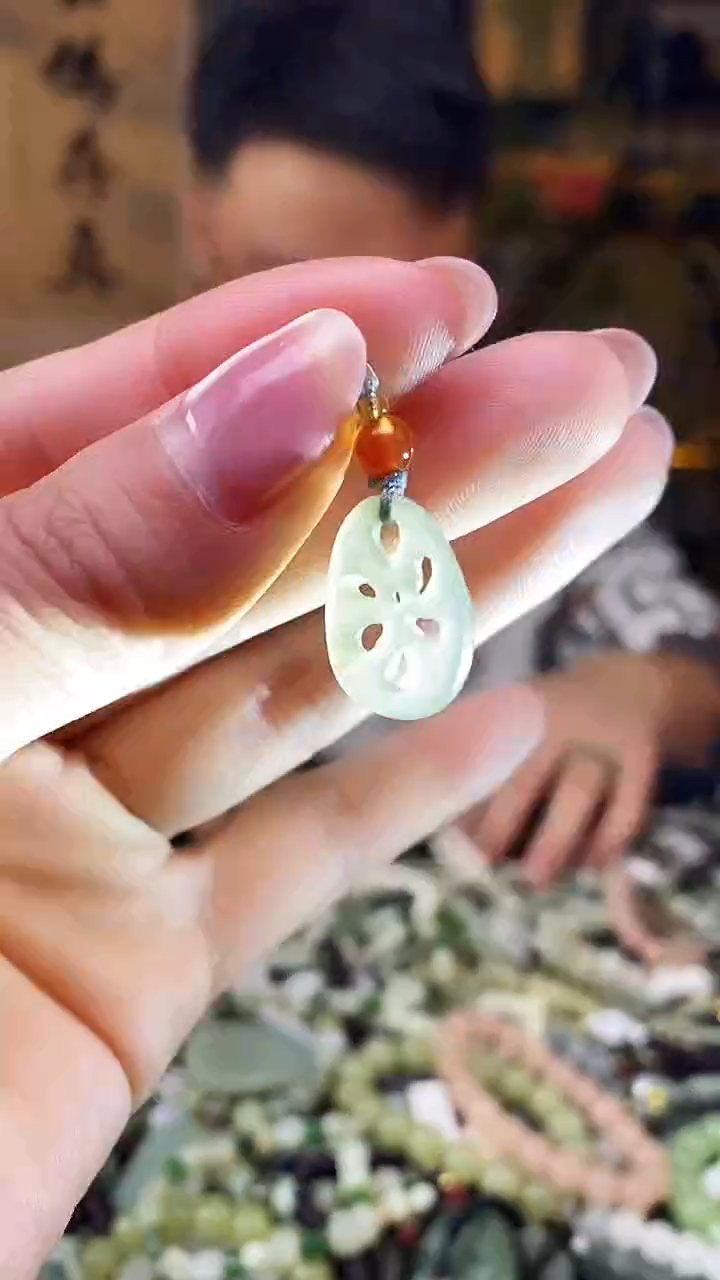 颈饰未镶嵌和田玉多样性发货，拍一发一