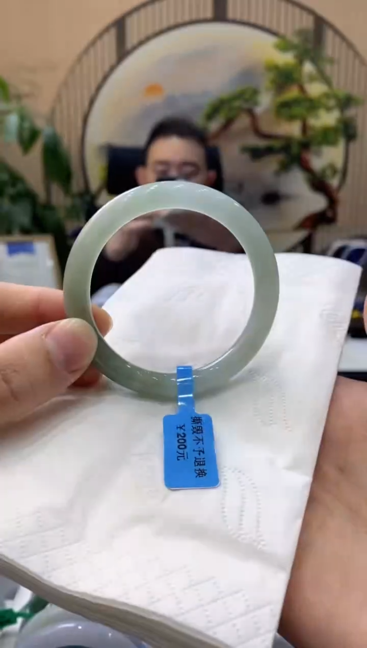 【闪购商品】翡翠手镯未镶嵌000011507