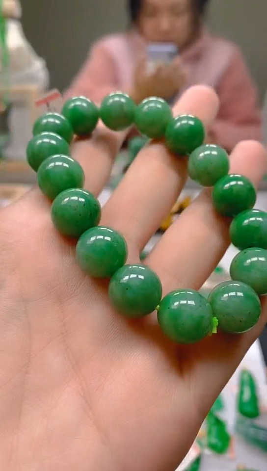 【闪购商品】翡翠颈饰未镶嵌天然翡翠a货，一物一证