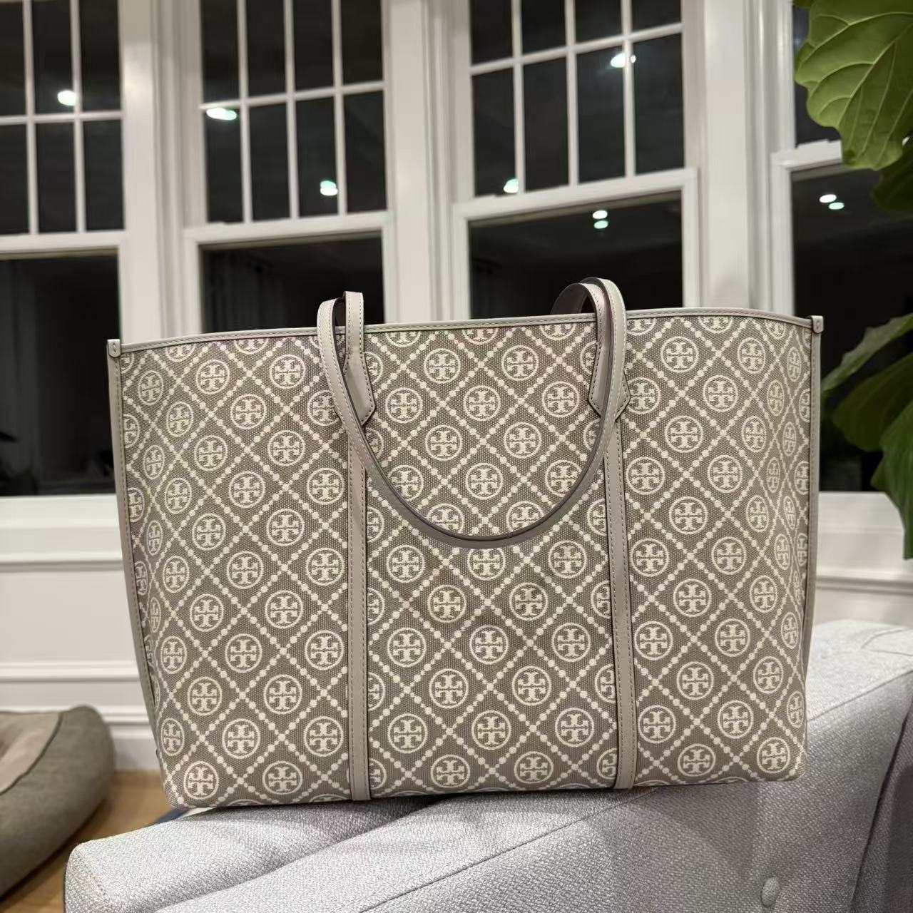 Tory Burch汤丽柏琦 美国发货 预售Perry大号托特 178182-020样包