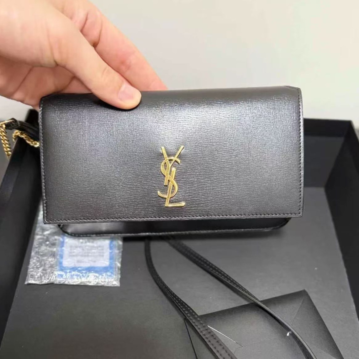95新 YSL/圣罗兰 杨杨专属 圣罗兰手机包 THCJ071