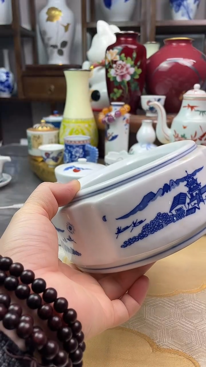 【闪购商品】盘青花一一一一一一