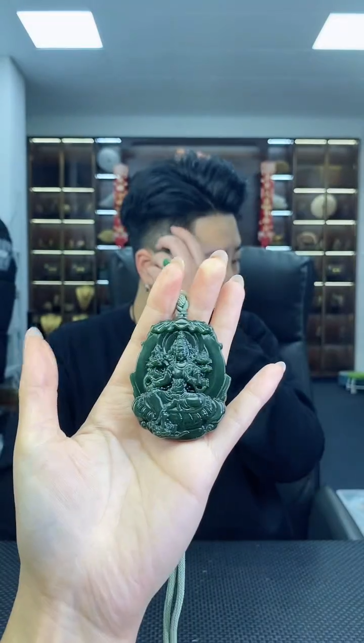 【闪购商品】和田玉颈饰未镶嵌度母