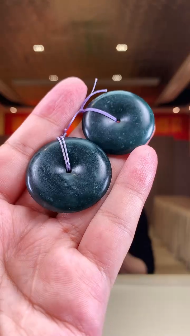 【闪购商品】定制翡翠未镶嵌多样性发货（只发一件) *d68