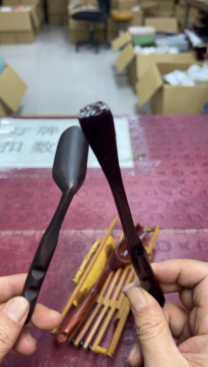 浙****️默认微瑕，no退no换，介意勿拍