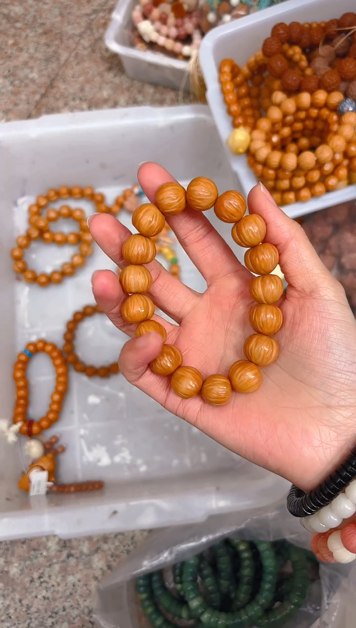 吊坠猴头核桃30-5