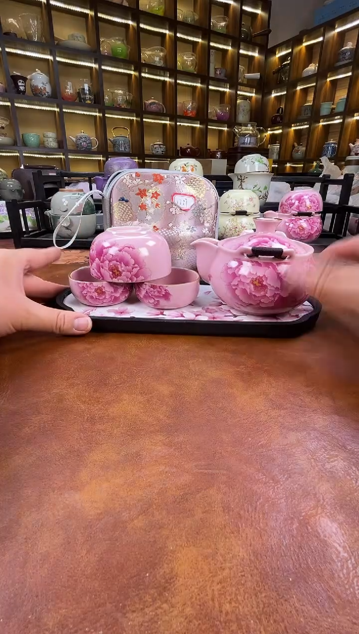 瓷片新款粉色牡丹宝瓶+长方粉色花朵盘
