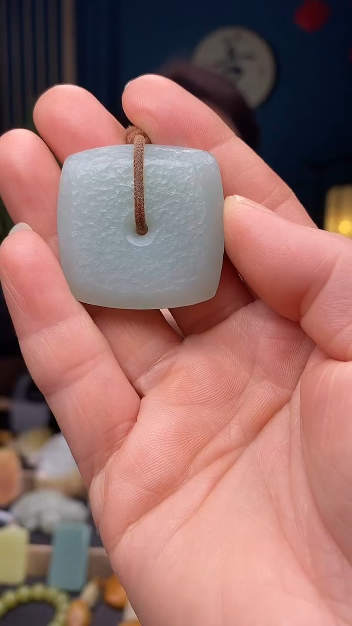 【闪购商品】和田玉吊坠未镶嵌吊坠