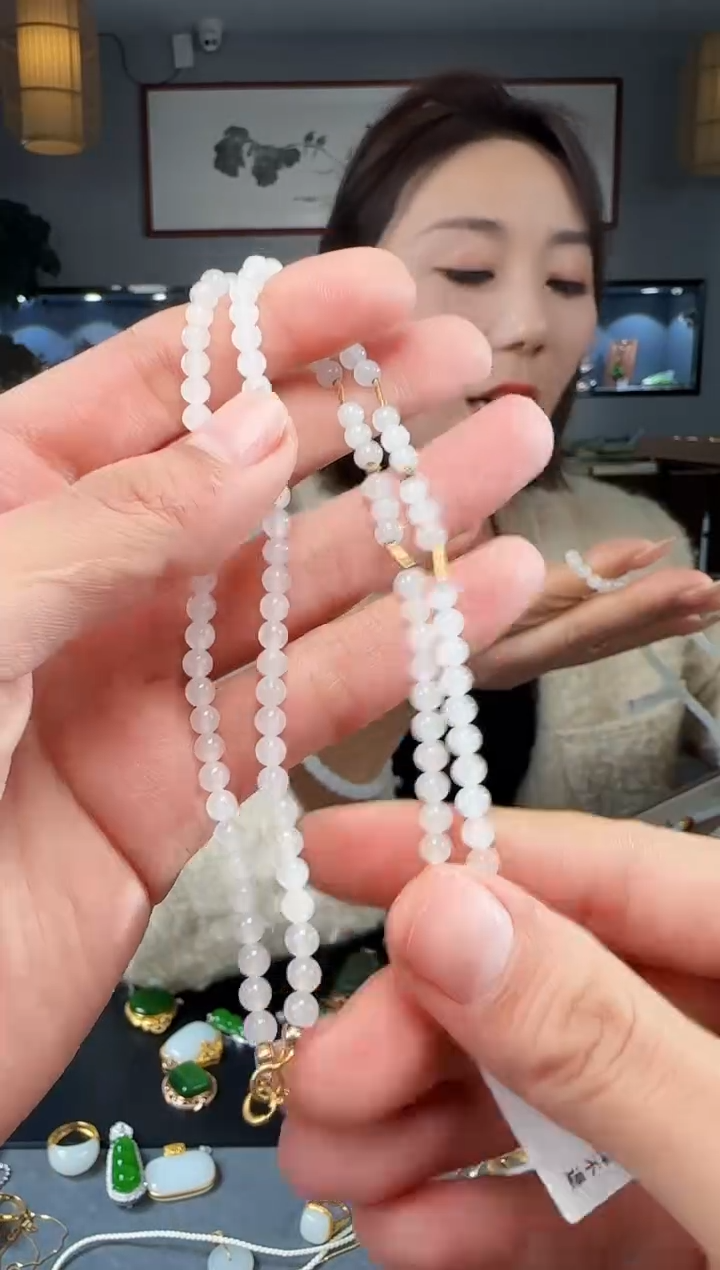 【闪购商品】和田玉吊坠(不含链)18K金镶嵌1