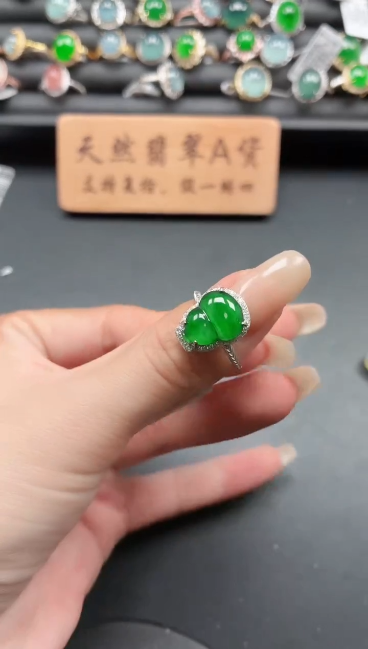 银S925镶嵌戒指翡翠1111