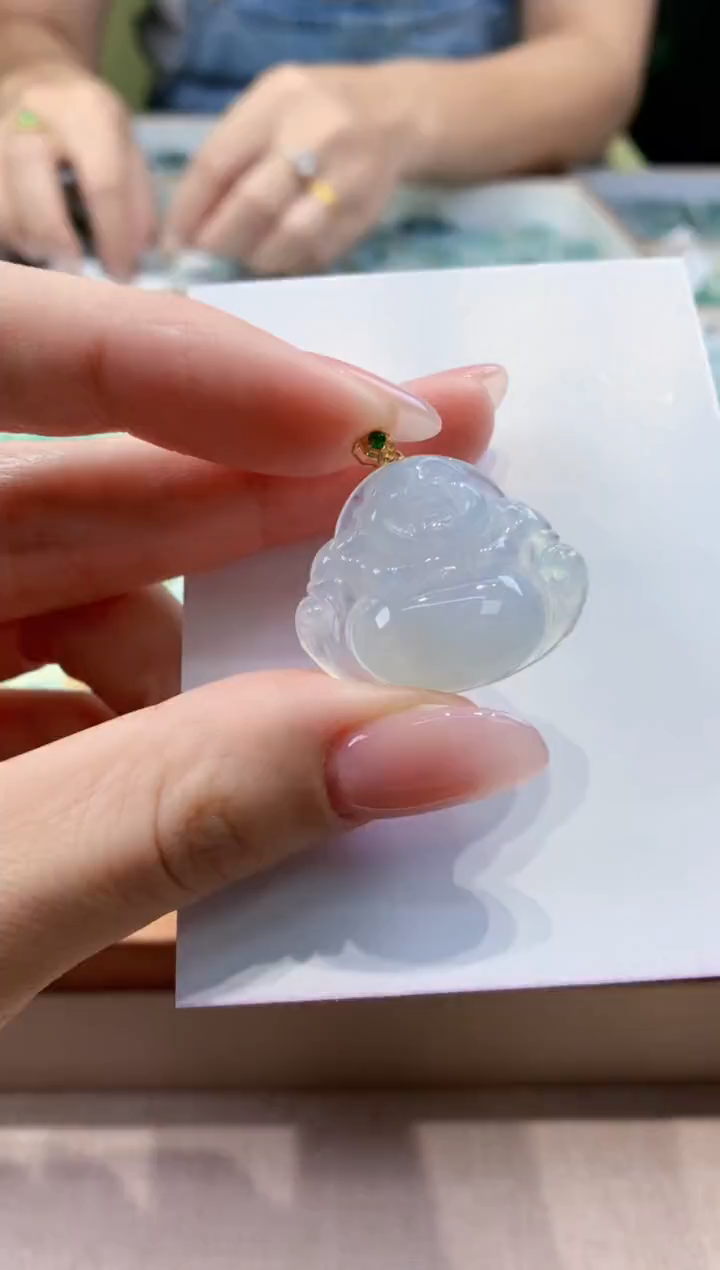 颈饰18K金镶嵌翡翠天然缅甸a货翡翠
