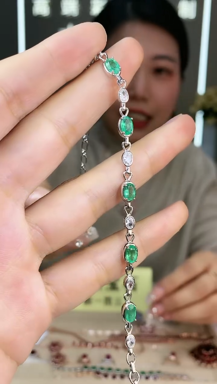 【闪购商品】祖母绿手饰银S925镶嵌手饰