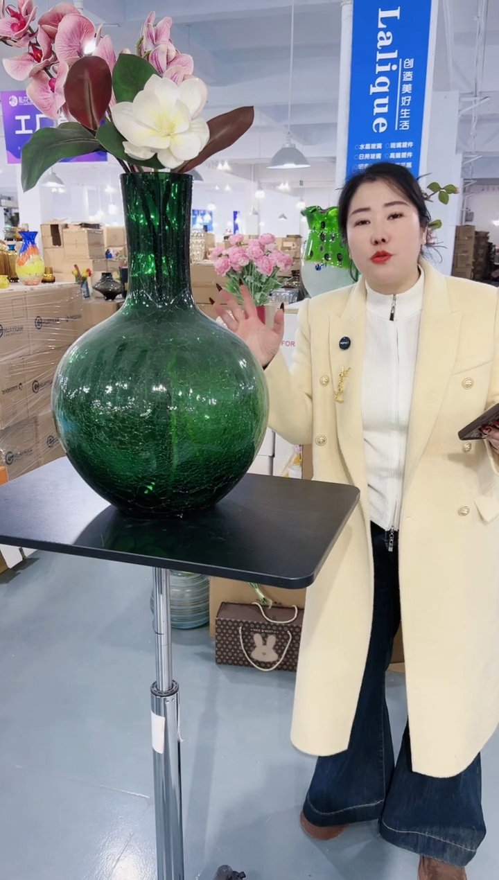 【闪购商品】玻璃XX-花伴你花瓶微瑕--6X62