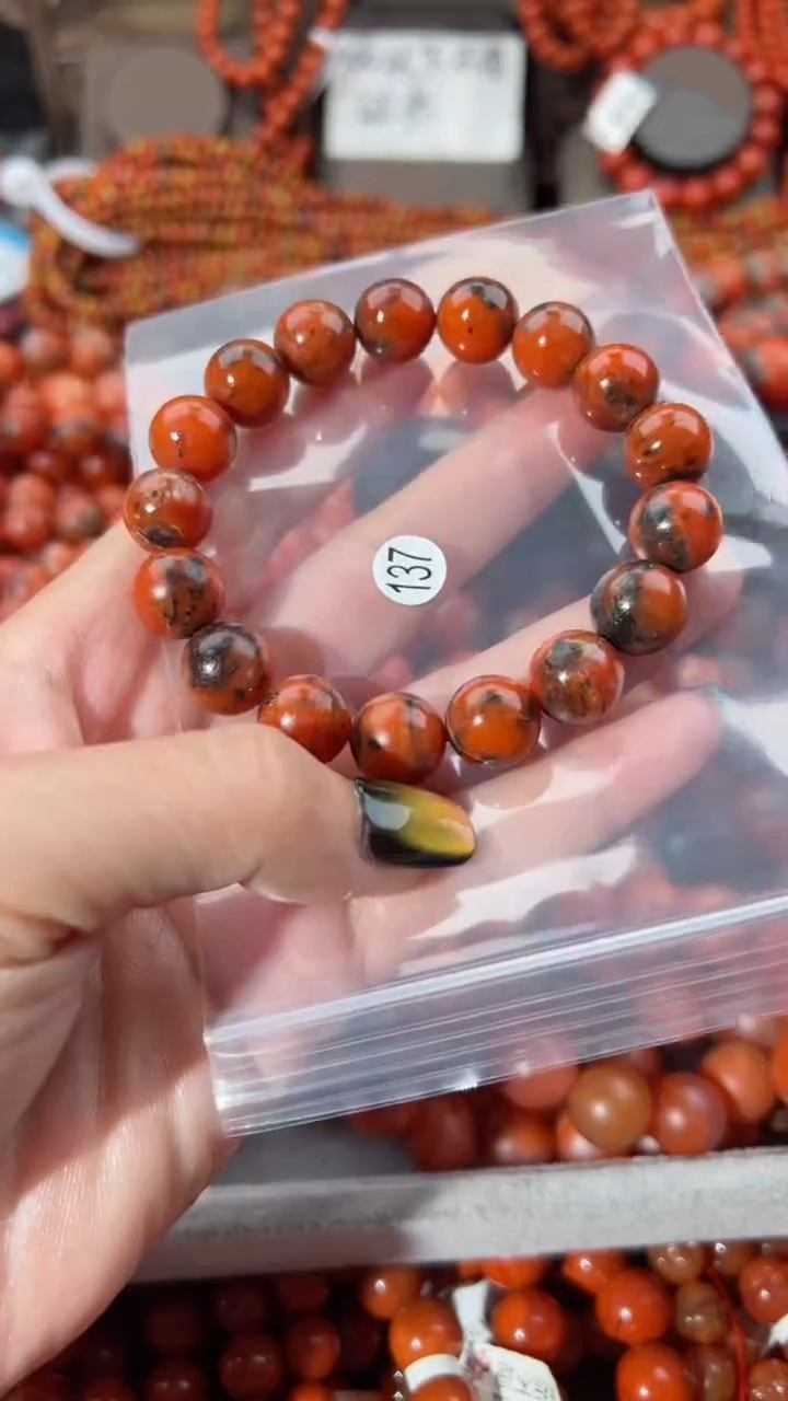 【闪购商品】南红玛瑙手串未镶嵌12+