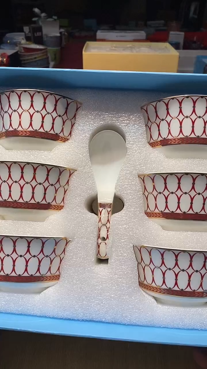 瓷片生活的本意是开心啊@@1