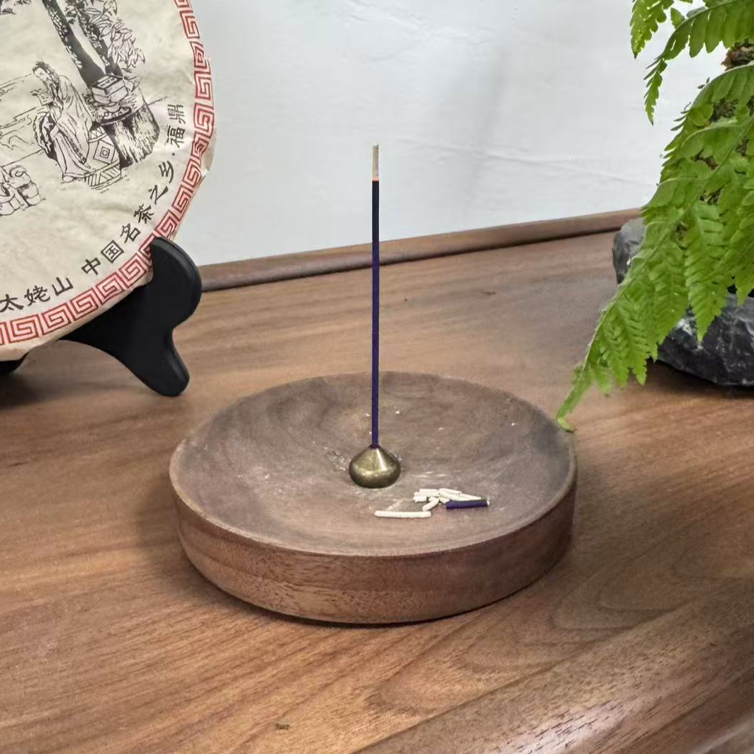 MODOUJIHE/墨斗几何北美黑胡桃木实木圆形香盘家用创意办公室摆件