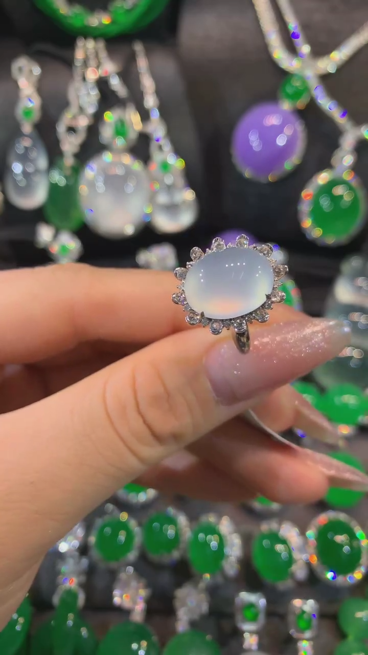 【闪购商品】翡翠戒指18K金镶嵌戒指