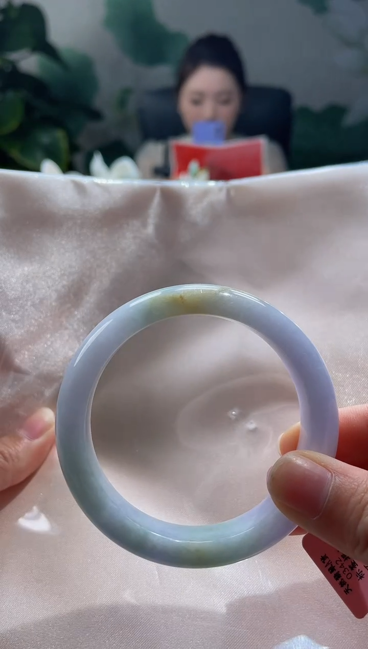 【闪购商品】翡翠手镯未镶嵌41手镯56.1