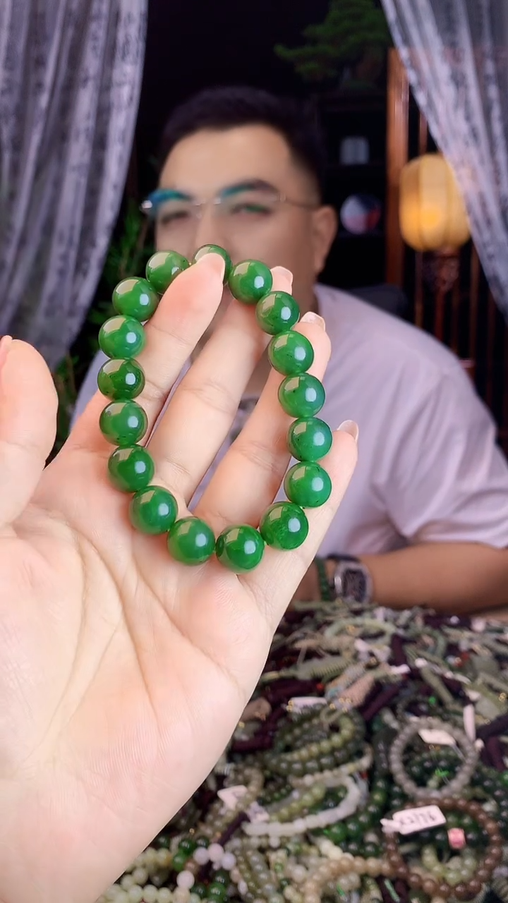 和田玉未镶嵌颈饰拍一发一