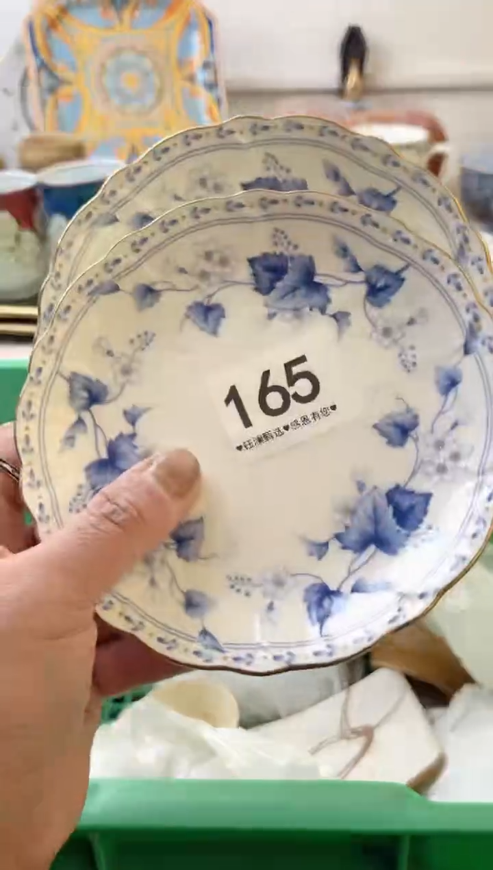 瓷片圆****桃165                