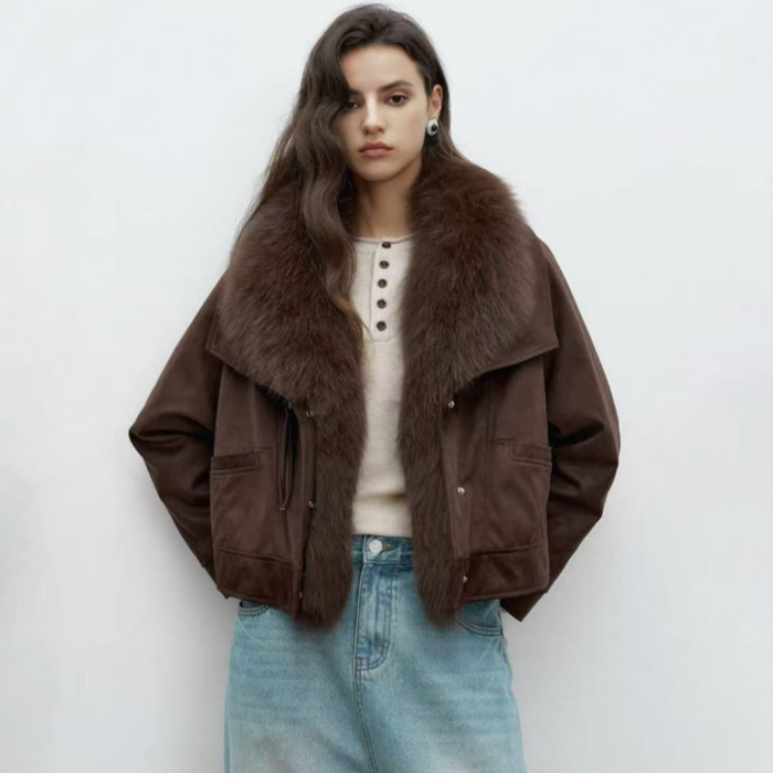 气质时尚毛领短款外套2025冬季新款高级感显瘦外套