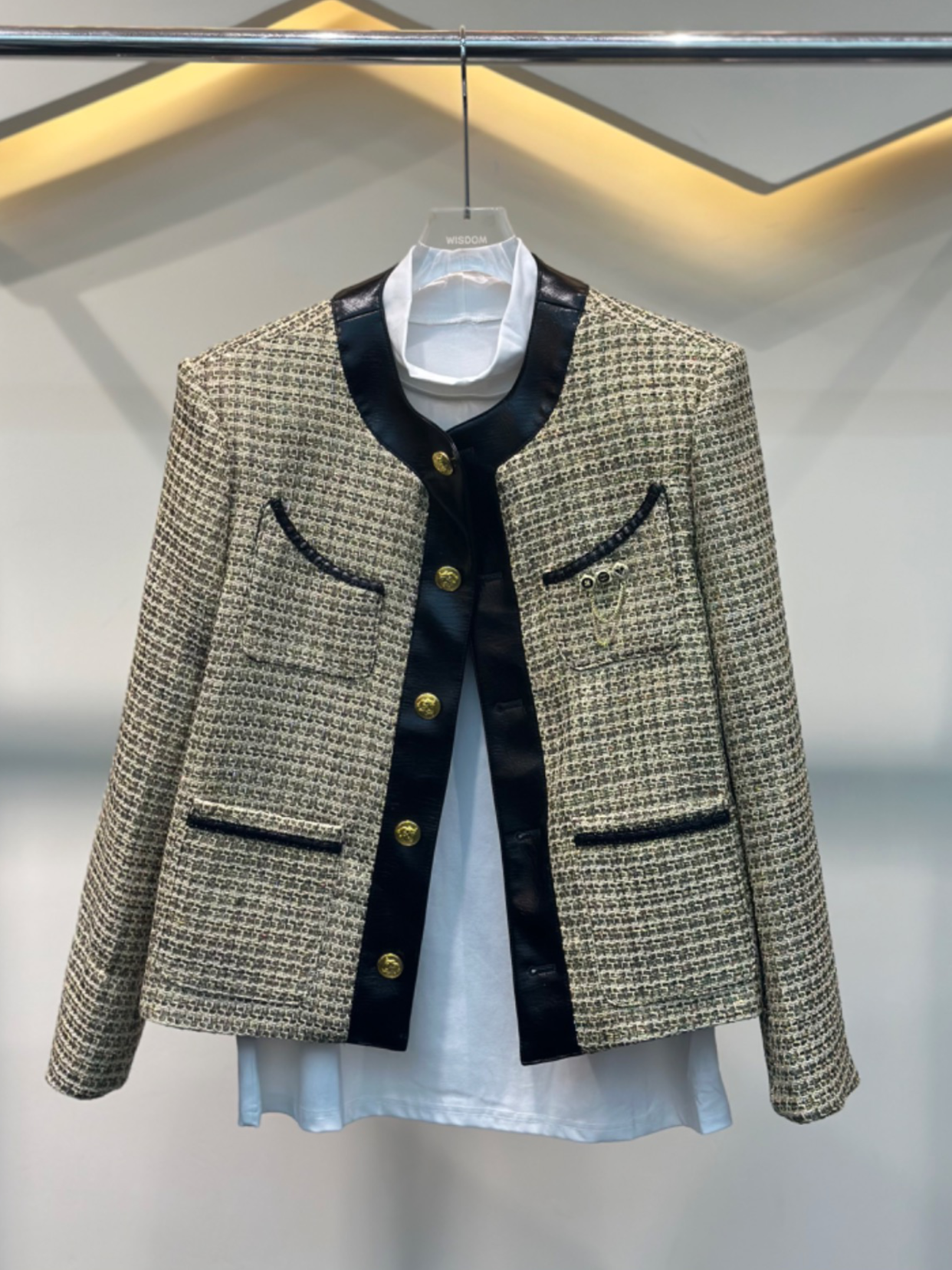 OOTD | 外套新品-金色拼皮革贵气小香风高级感轻奢定制垫肩时尚款