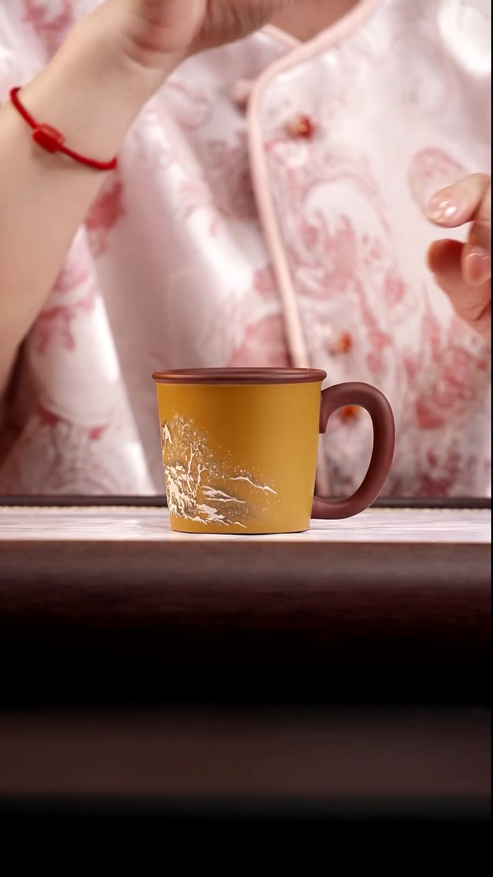 黄金段粉浆雪景把杯