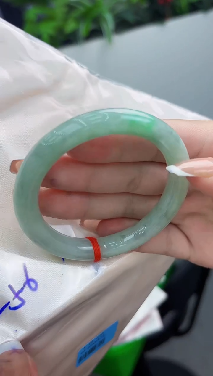 【闪购商品】翡翠手镯未镶嵌翡翠手镯