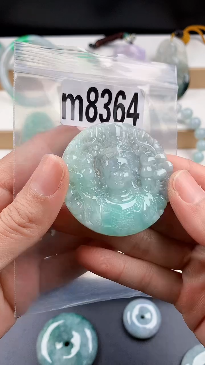 颈饰未镶嵌翡翠天然翡翠珠宝吊坠挂件