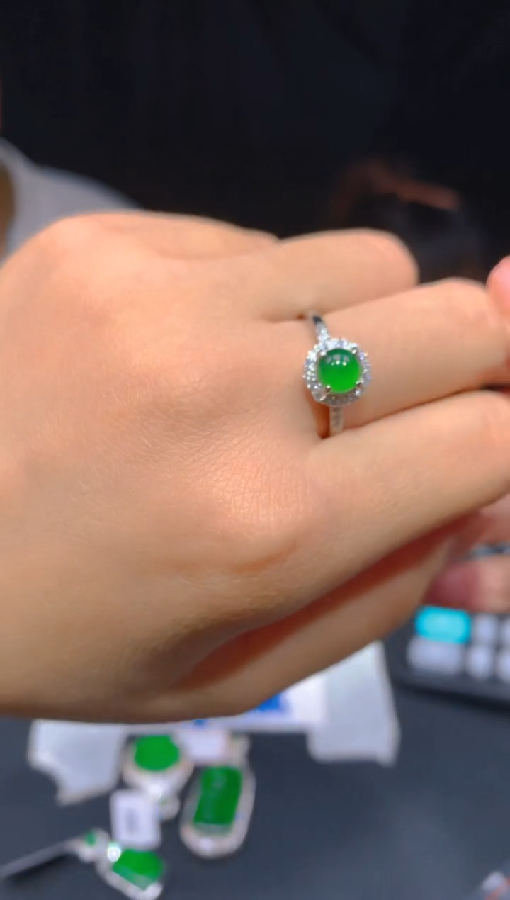 【闪购商品】定制翡翠未镶嵌149多样性发货（发其一）