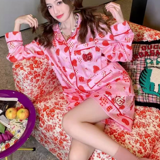 99新 GUCCI/古驰 海囤 古驰 短裤40码/rd53639