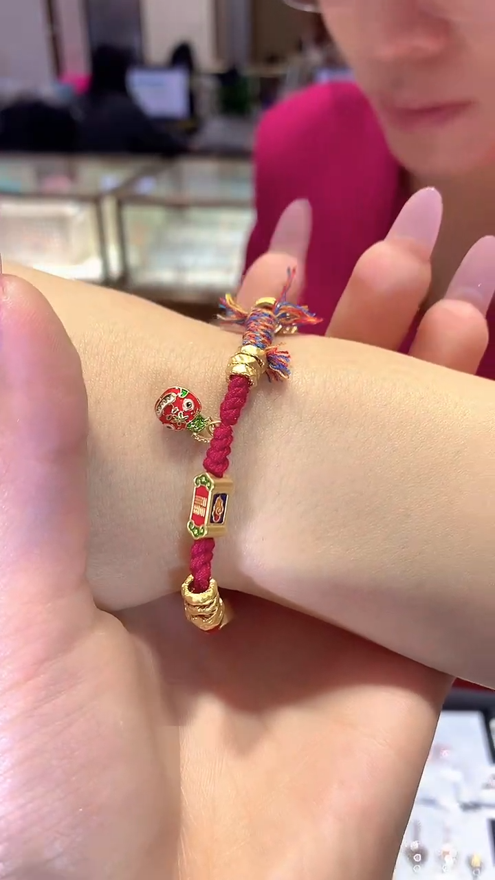 【闪购商品】定制足金手饰手绳          