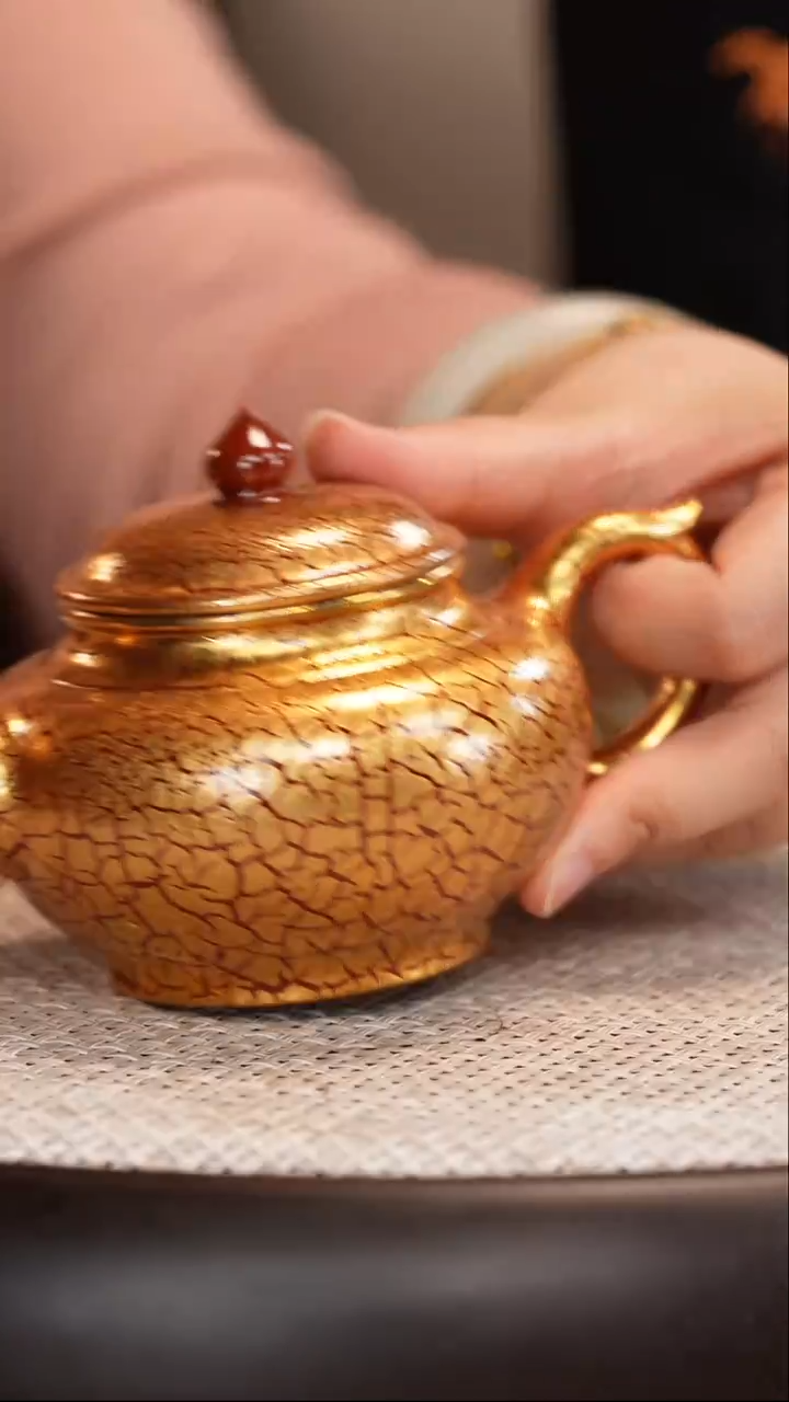 茶壶紫砂【沈建康】老朱泥铂金烧 笑樱 220cc