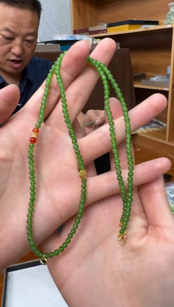 和田玉未镶嵌颈饰项链3+