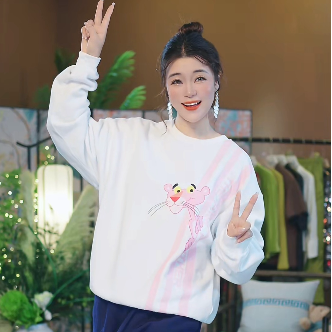 杯子家【可爱粉红豹卫衣】反季处理！