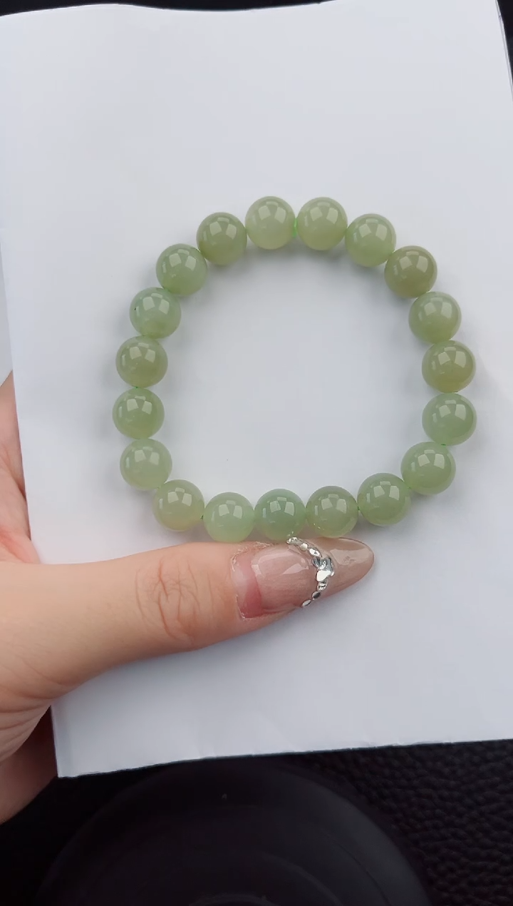 【闪购商品】和田玉手串未镶嵌115微色差T1