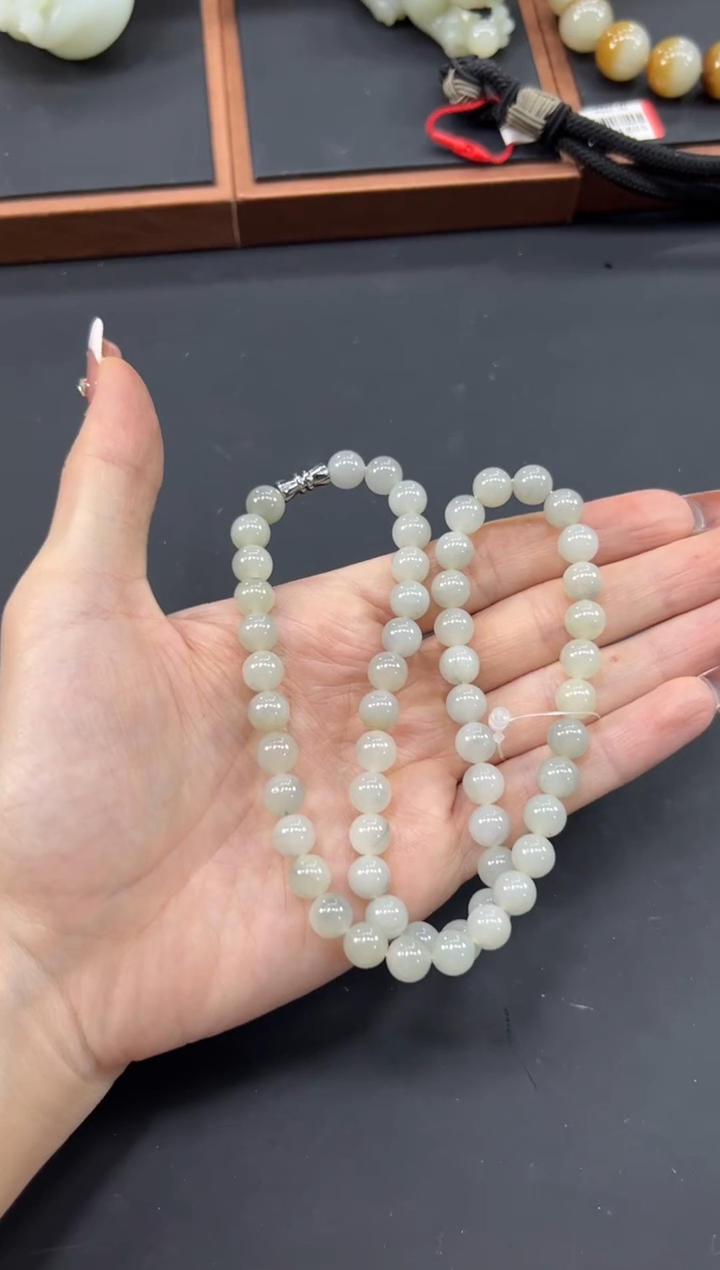 【闪购商品】和田玉项链未镶嵌若羌微色差卡8妈妈链