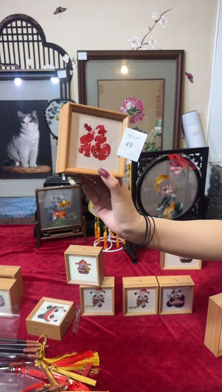 织绣精品苏绣手工刺绣，小夜灯49