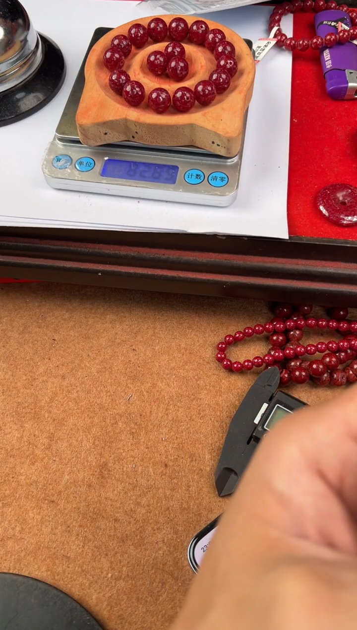 天然辰砂江*12mm鸽血红大颗粒