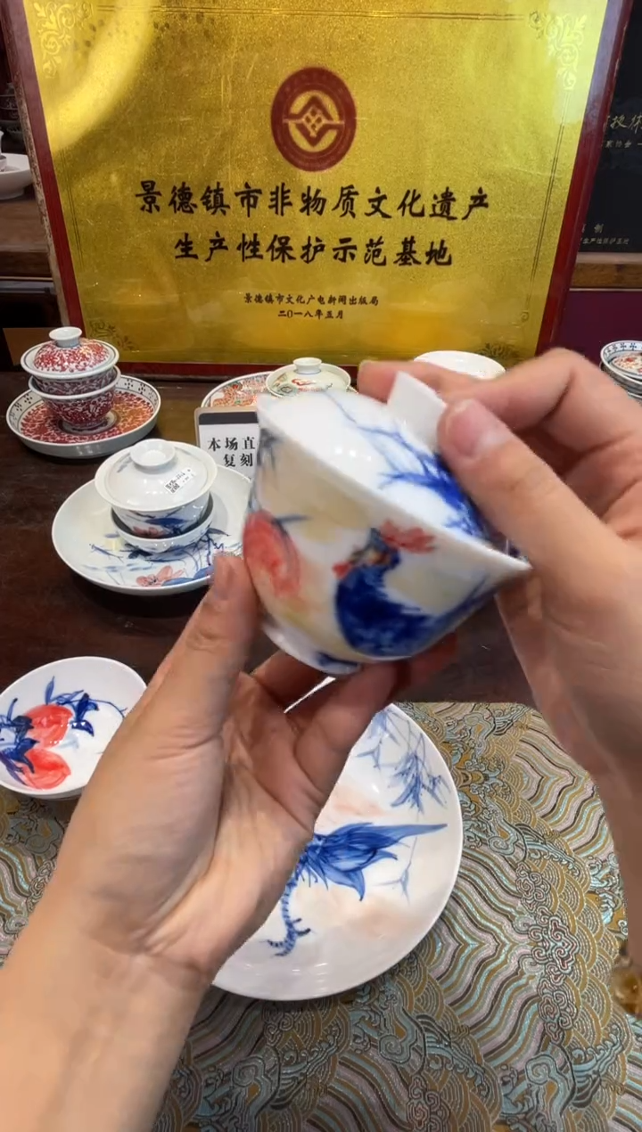 杯子瓷景德镇源头工厂生产，手工手绘