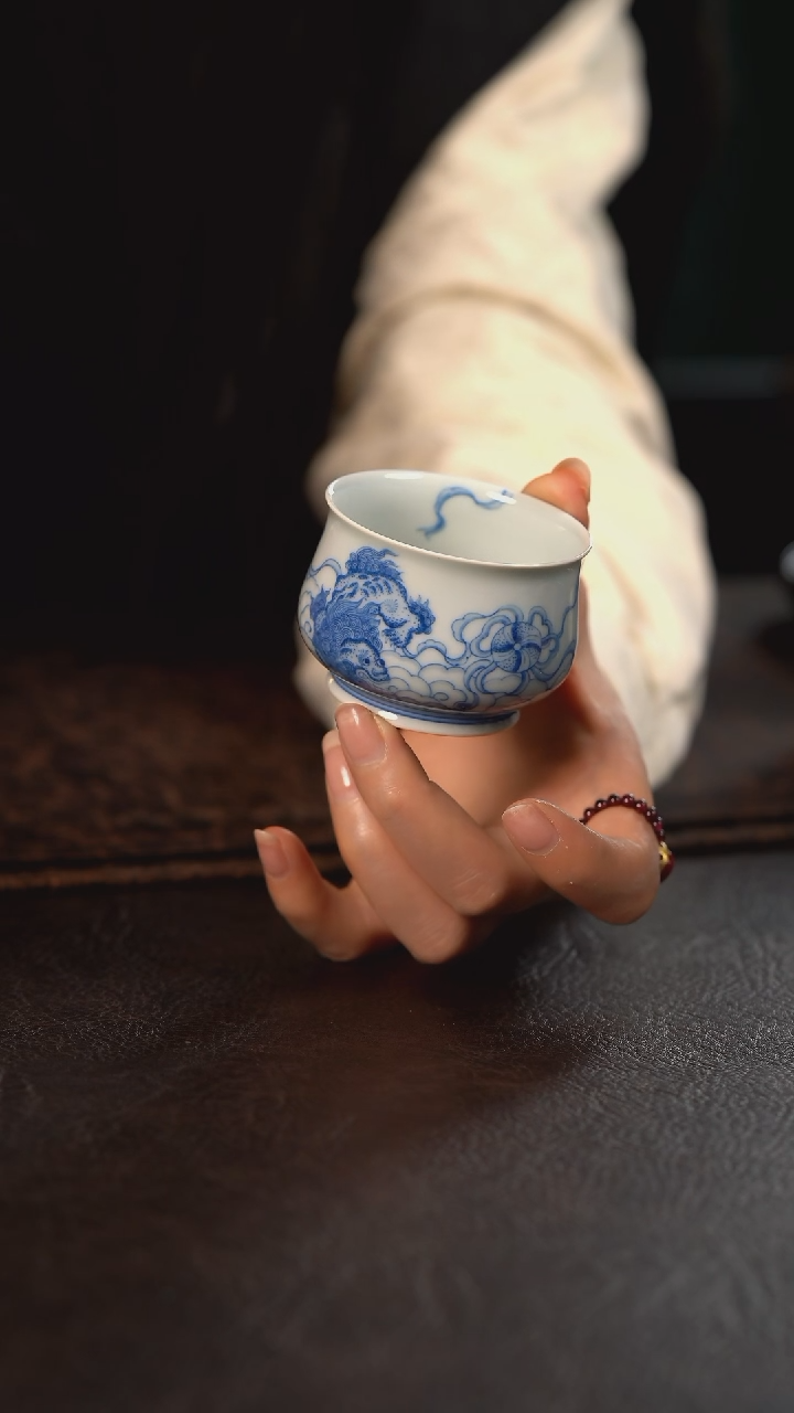 【闪购商品】杯聚澜堂祥云狮子绣球憨憨杯