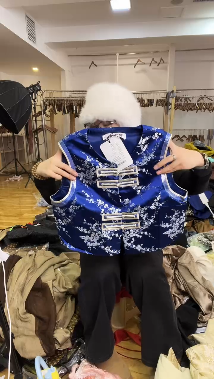 XL码     120-130斤   马甲