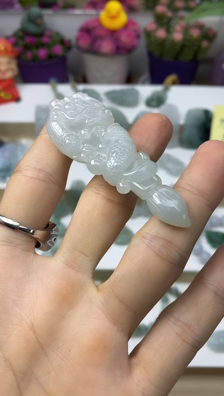 颈饰未镶嵌翡翠月**朵天然缅甸翡翠A货38分2单