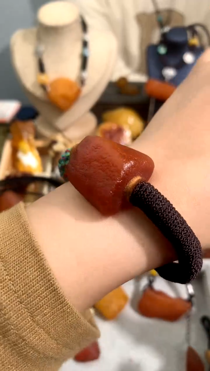 【闪购商品】蜜蜡裸石未镶嵌似玉