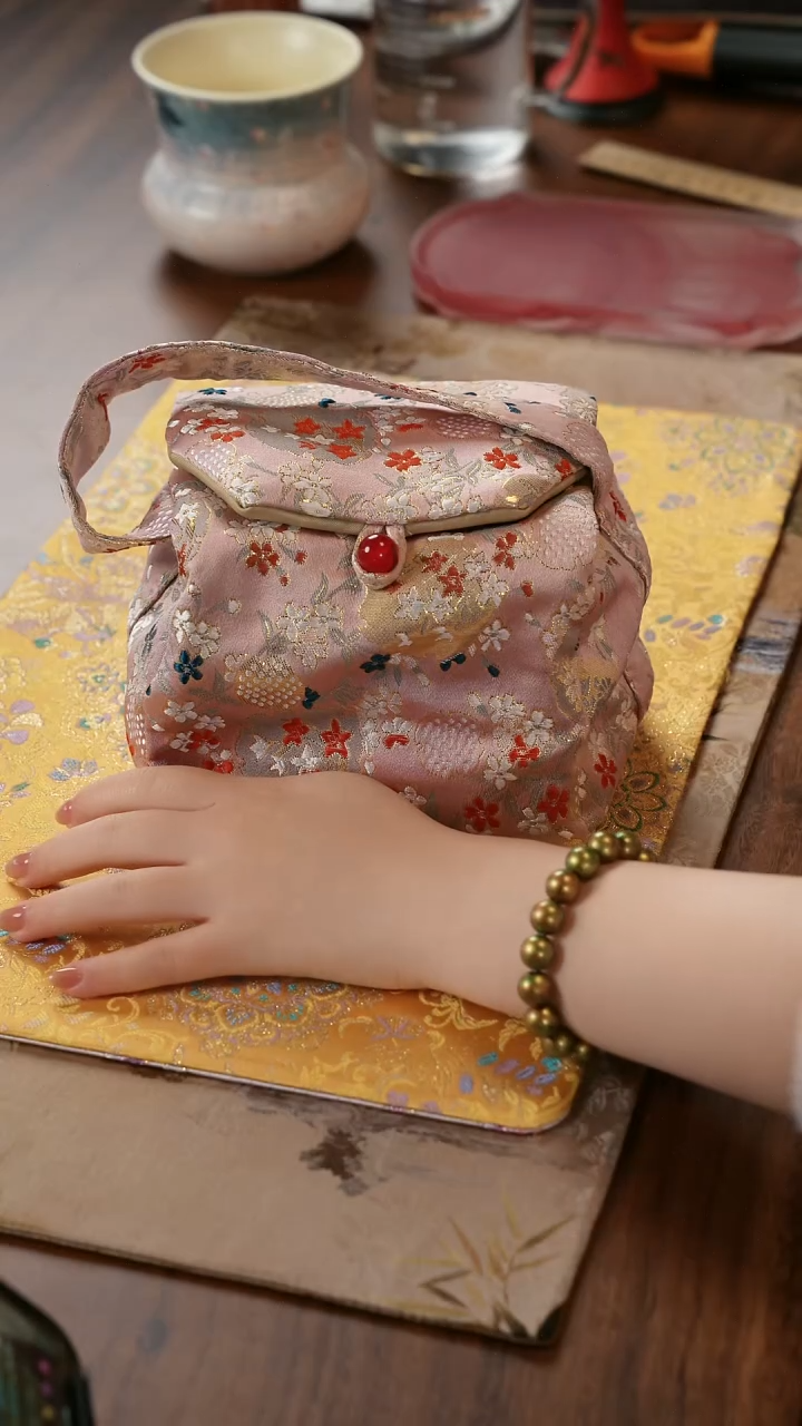 青云茶斋茶具粉色收纳包